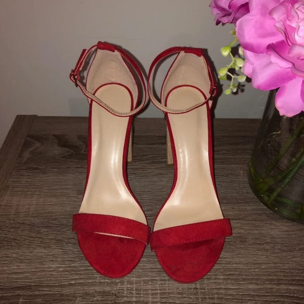 Lulus heels